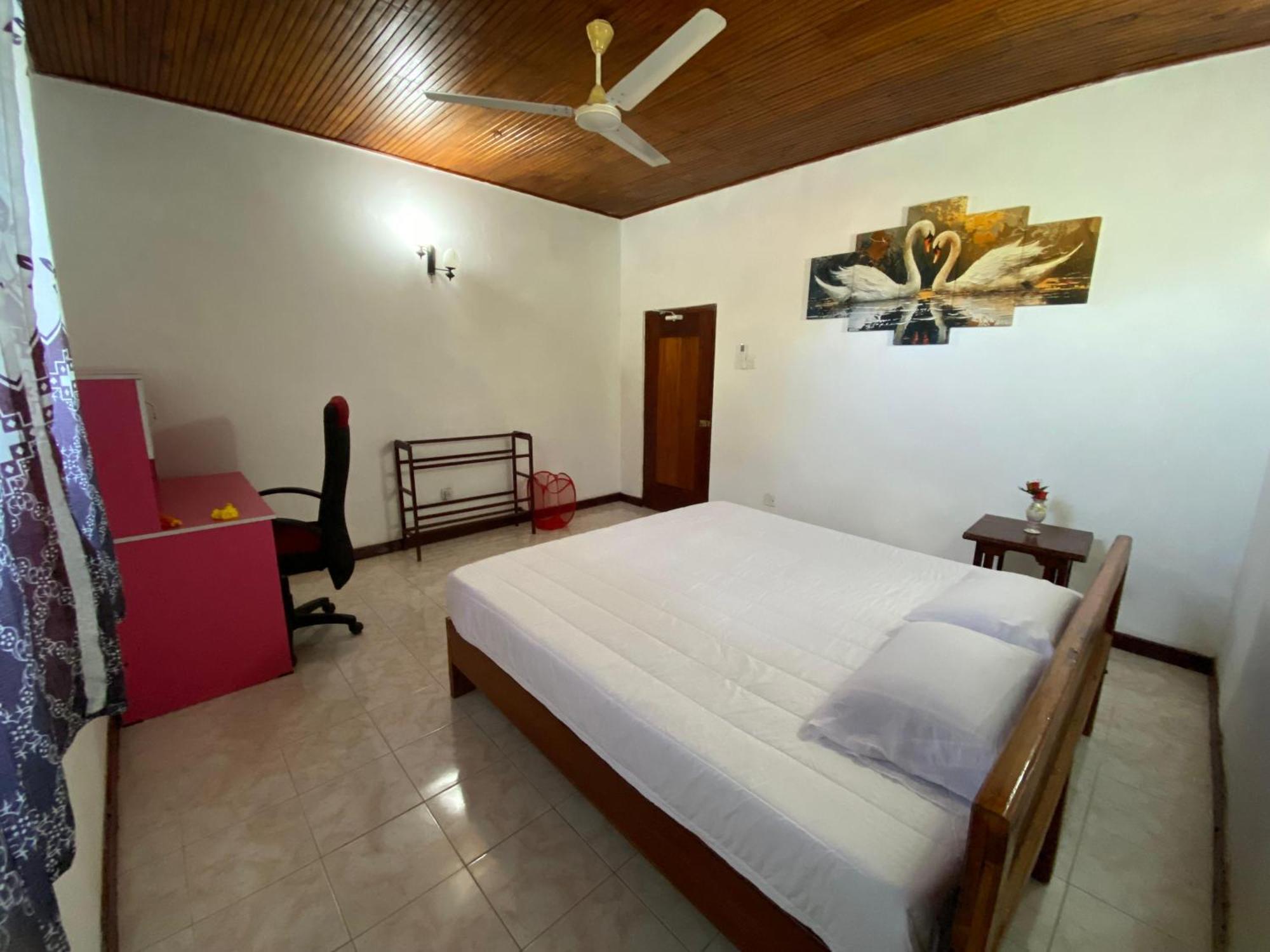 AlsonVilla Tourist Guest House Hikkaduwa Esterno foto