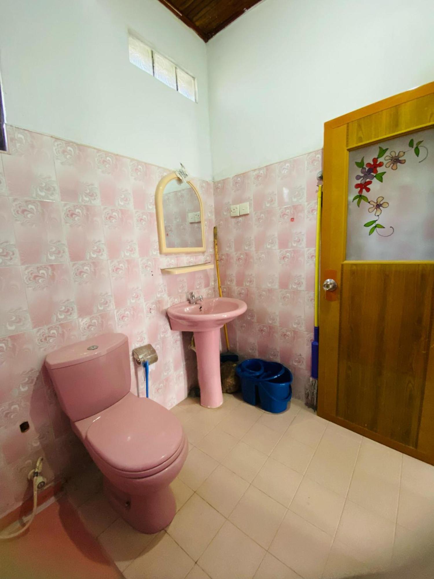 AlsonVilla Tourist Guest House Hikkaduwa Esterno foto